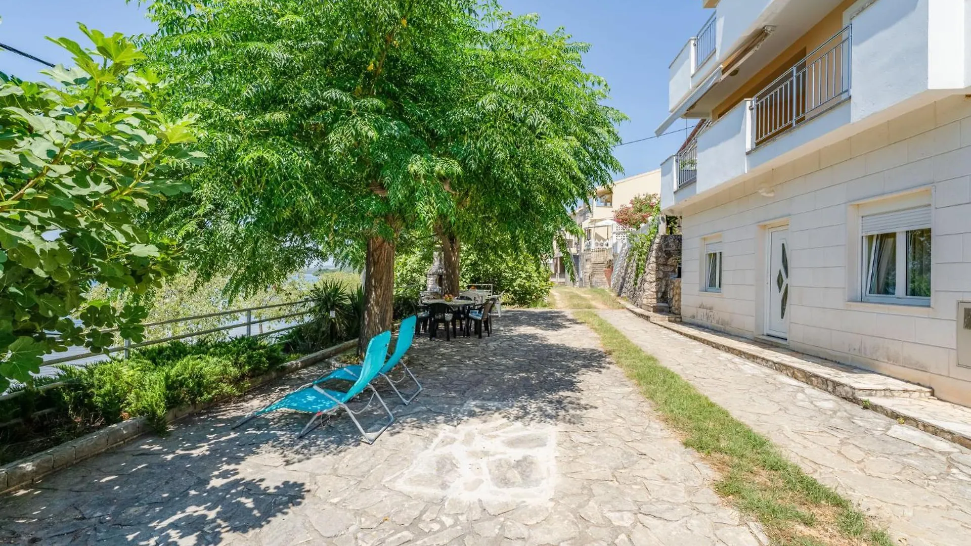 Apartment Daria 1 By Interhome Anić