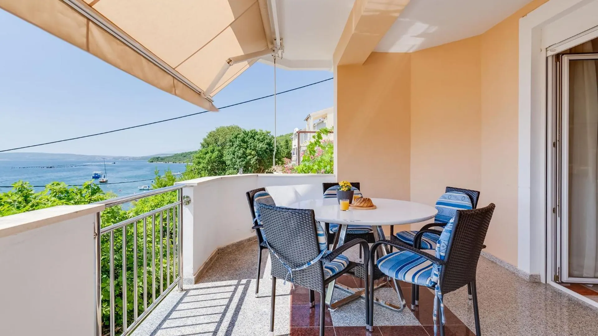 Apartment Daria 1 By Interhome Anić